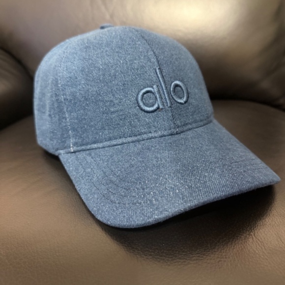 ALO Yoga Accessories - ALO YOGA DENIM BASEBALL CAP HAT UNISEX ONE SIZE ADJUSTABLE NEW